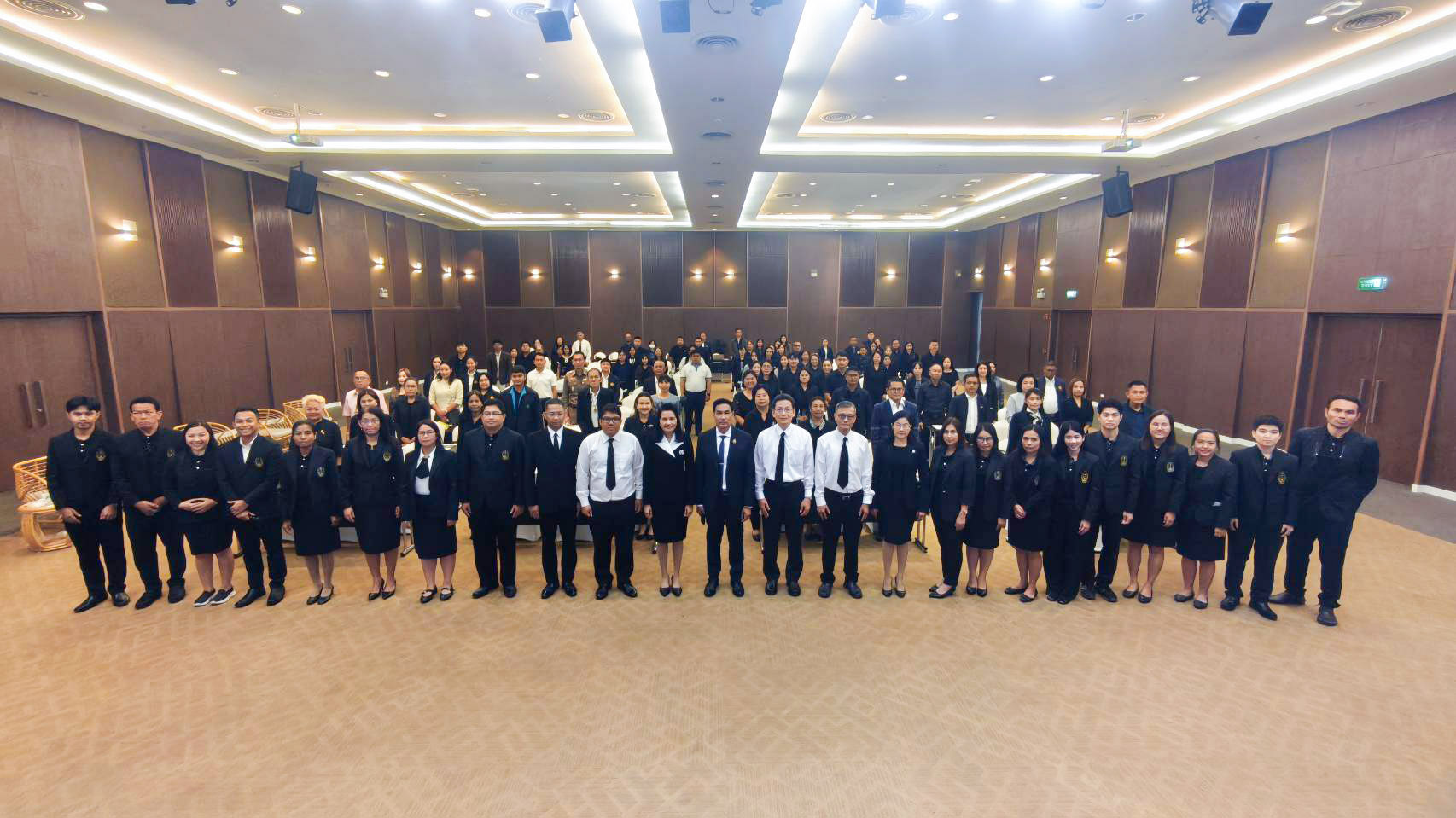 ศาลปกครองเพชรบุรี เสริมสร้างธรรมาภิบาลสู่สังคมของสำนักงานศาลปกครองเพชรบุรี เสริมสร้างความรู้ความเข้าใจเกี่ยวกับหลักกฎหมายปกครองและหลักปฏิบัติราชการที่ดีจากคำวินิจฉัยของศาลปกครอง&nbsp;
