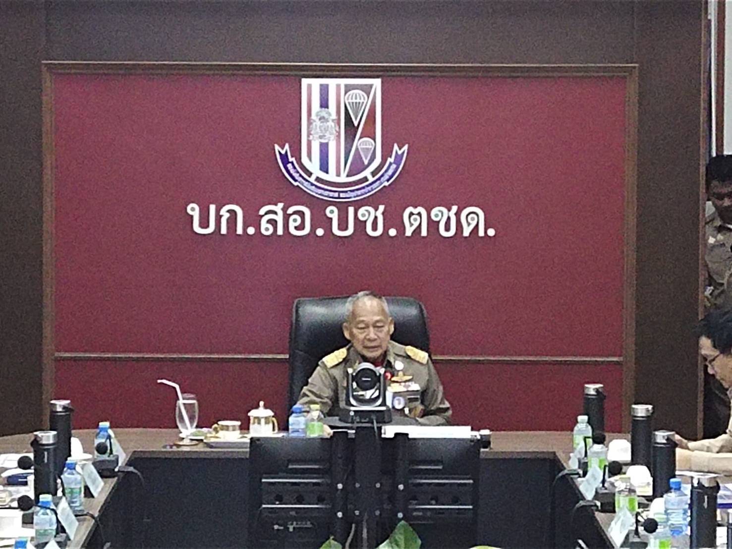 ราชเลขานุการในพระองค์ ลงพื้นที่ติดตามความก้าวหน้าโครงการพระราชดำริ &ldquo;ห้วยหุบกะพง-ห้วยทรายใต้&rdquo; จังหวัดเพชรบุรี เร่งรัดการบริหารจัดการน้ำแก้อุทกภัยและภัยแล้งยั่งยืน